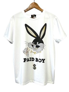 BOURGEOIS AVENUE | Bugs Bunny Rhinestone Streetwear Graphic Tee